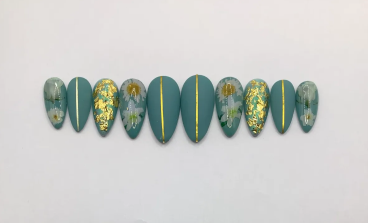 Enchanted Evergreen Toe&Nail Set